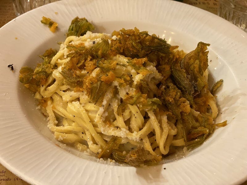 Cacio e Pepe at Trattoria Vecchia Roma