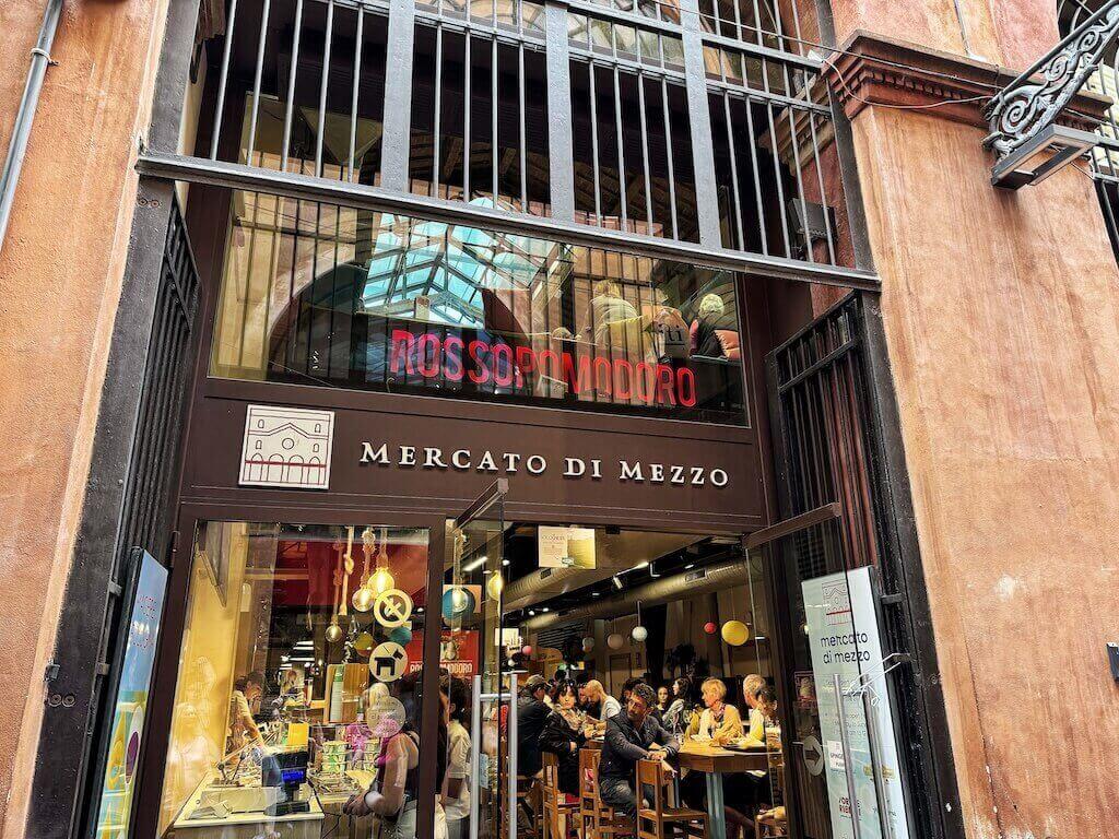Mercato di Mezzo in Bologna