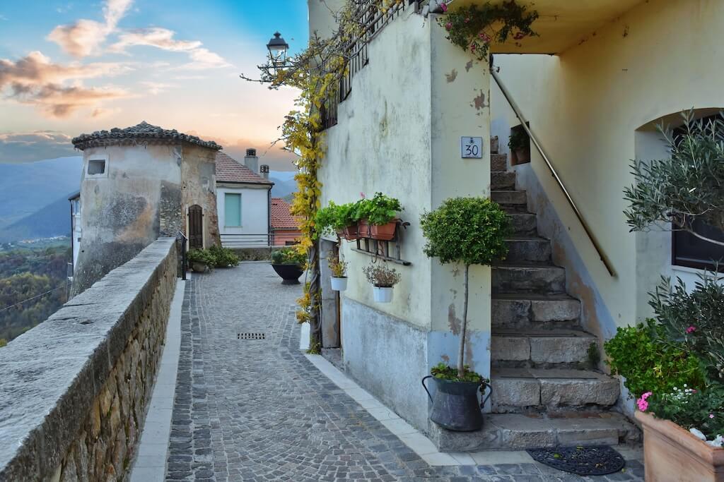 Fornelli, a lovely small town in Molise