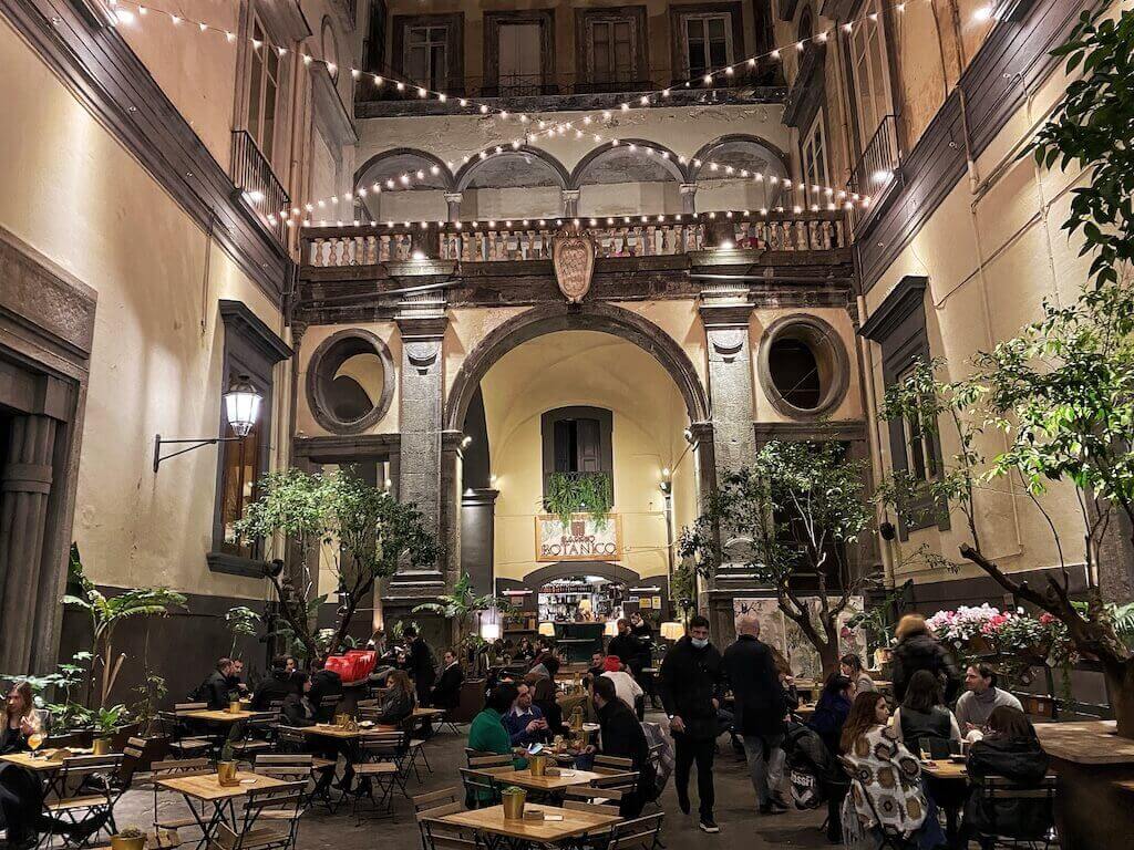 Fun nightlife spot in Naples
