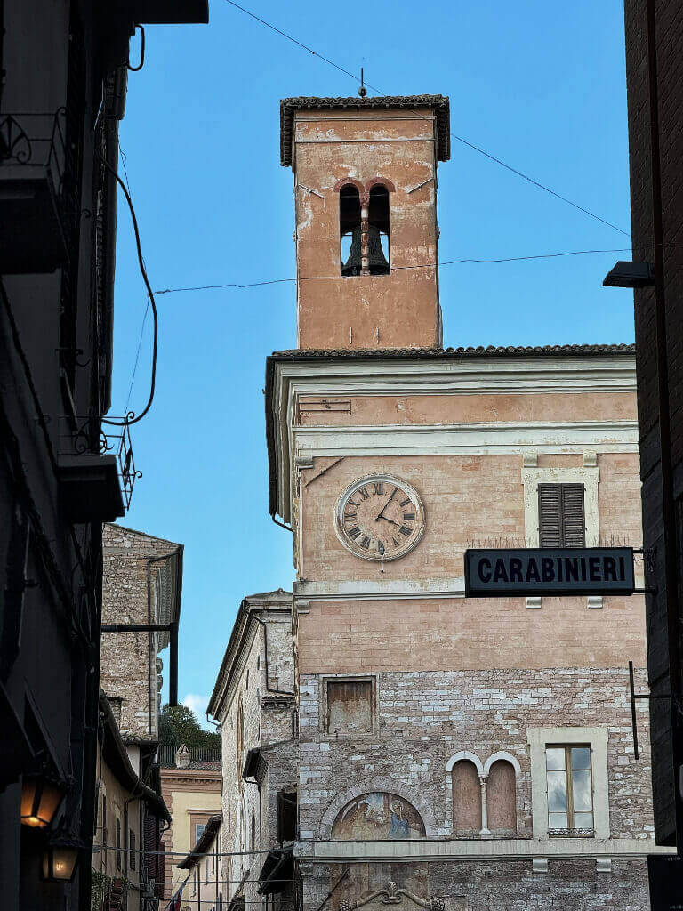 Spello is a lovely place to visit on day trips from Perugia