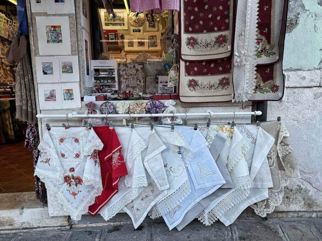 lacemaking - what to do in Burano