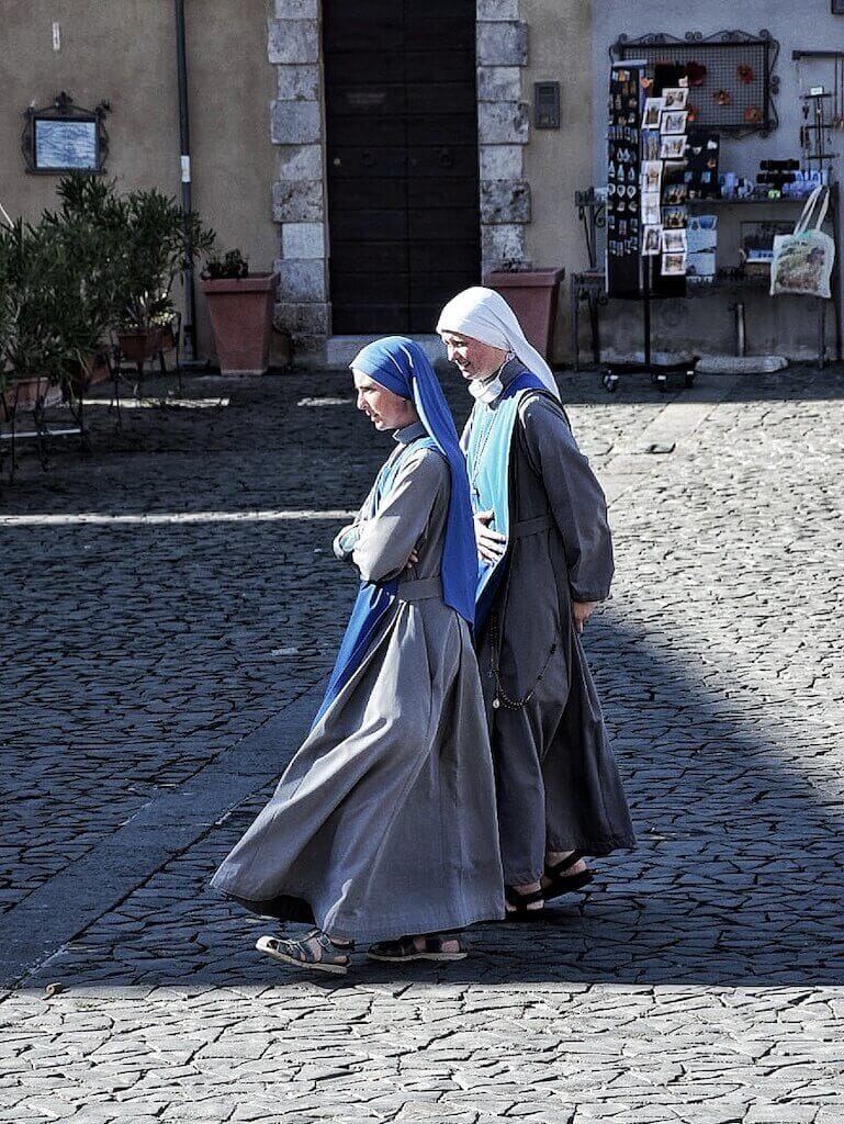 nuns in Orvieto