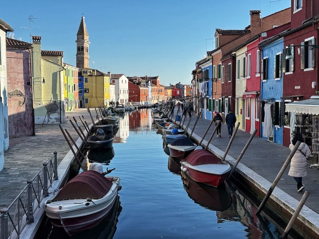 what to do in Burano