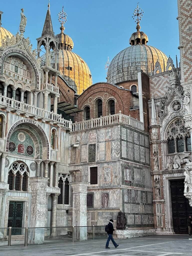 Porta della Carta at Doge's Palace