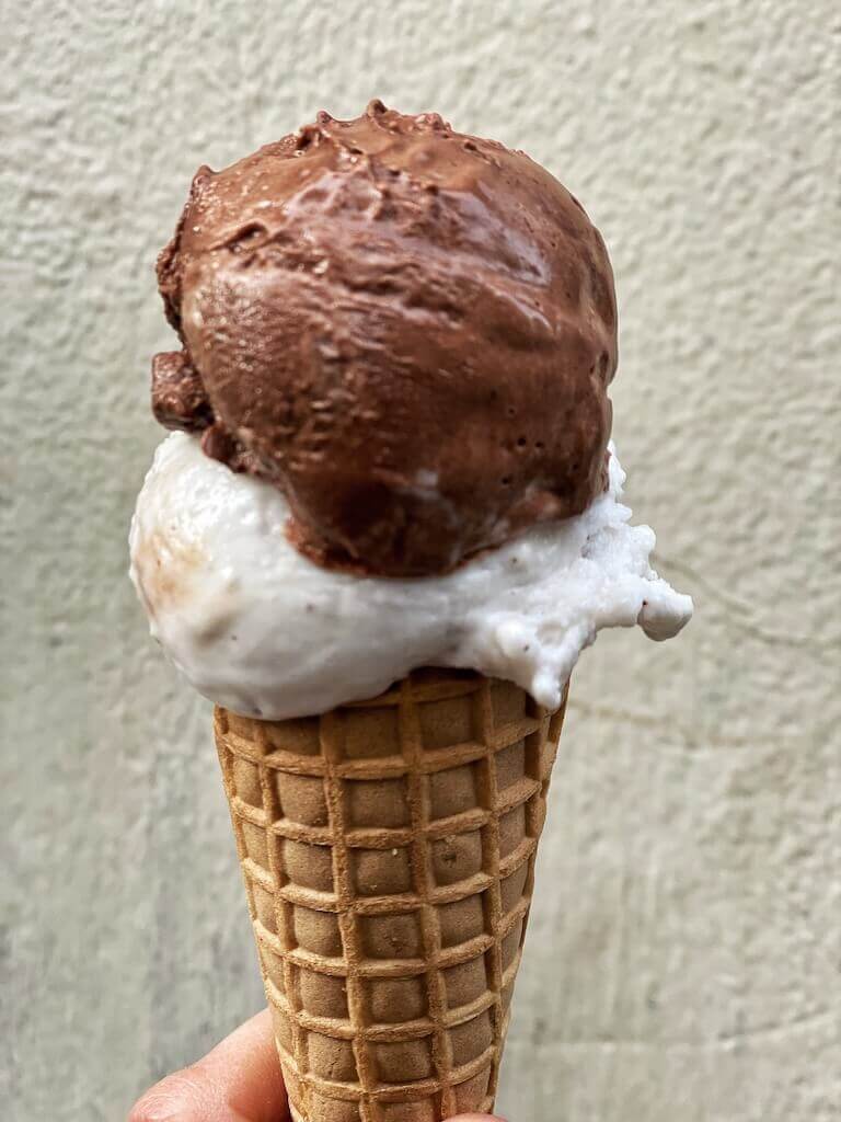 Gelato at Fiordiluna in Trastevere