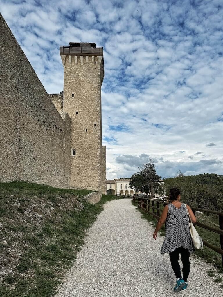 On the way to the Rocca Albornoziana.