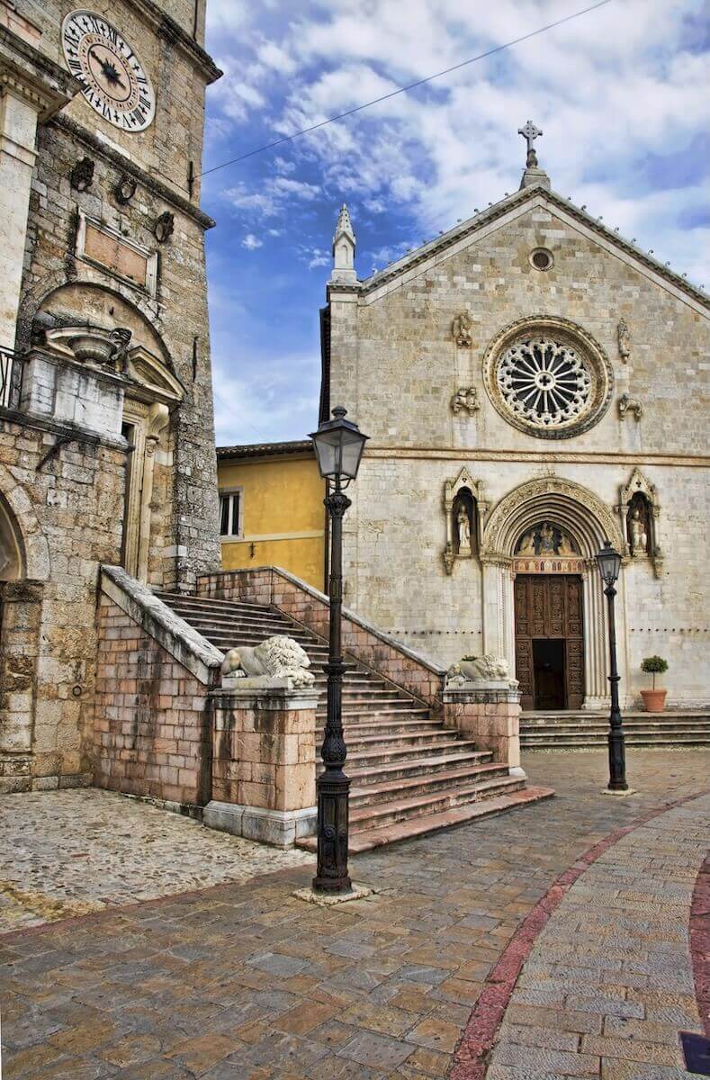 Church in Norcia's town center.