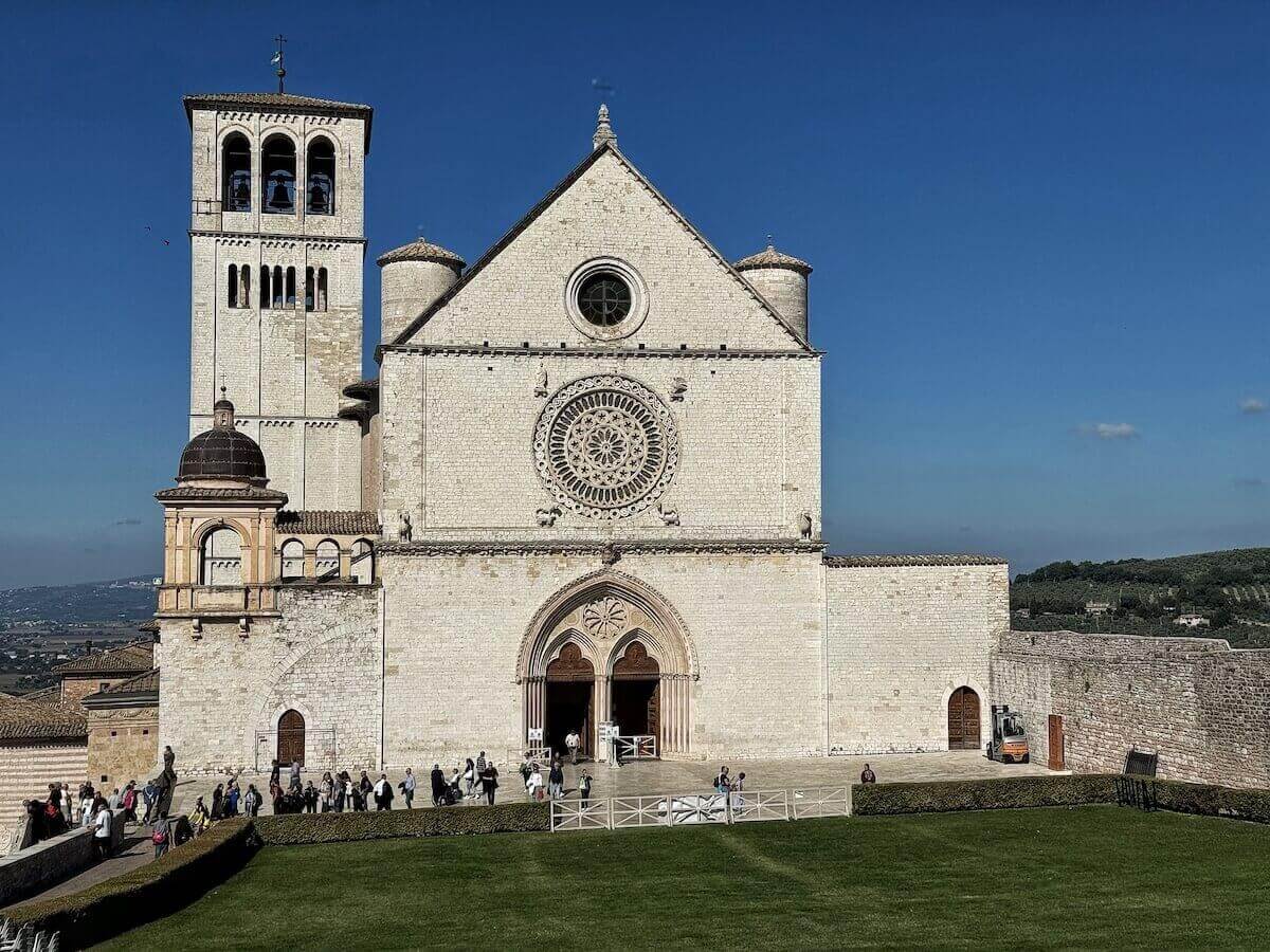 Where To Stay In Umbria: 9 Best Bases For A Road Trip