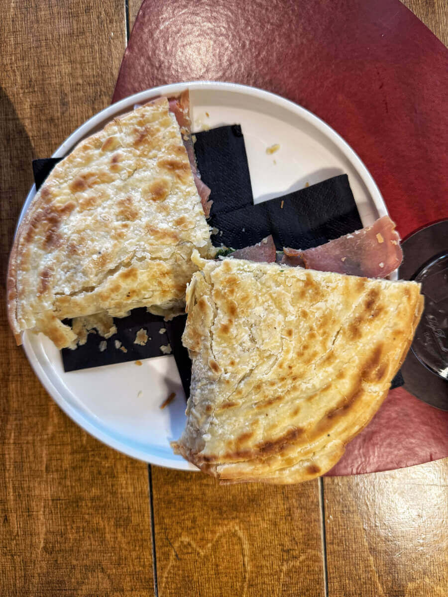 Delicious crescia sfogliata in Urbino.